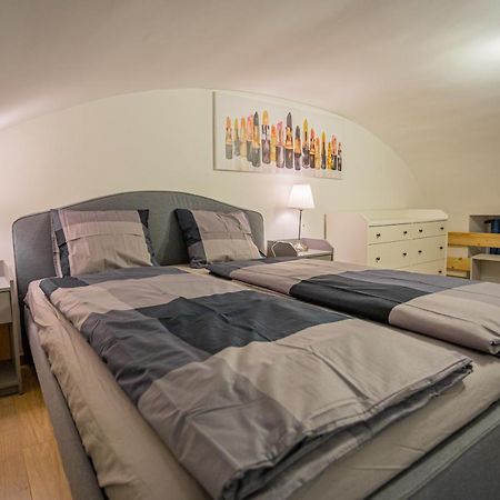 Appartement Cosy Flat In The Dob Street - Sapphire à Budapest Extérieur photo